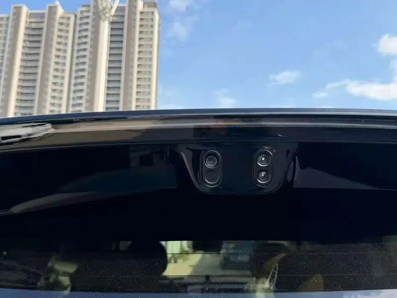 Wenjie M8 2025 Extended Range Max+ 5-Seat 4WD Version (192-line LiDAR) — миниатюра 18