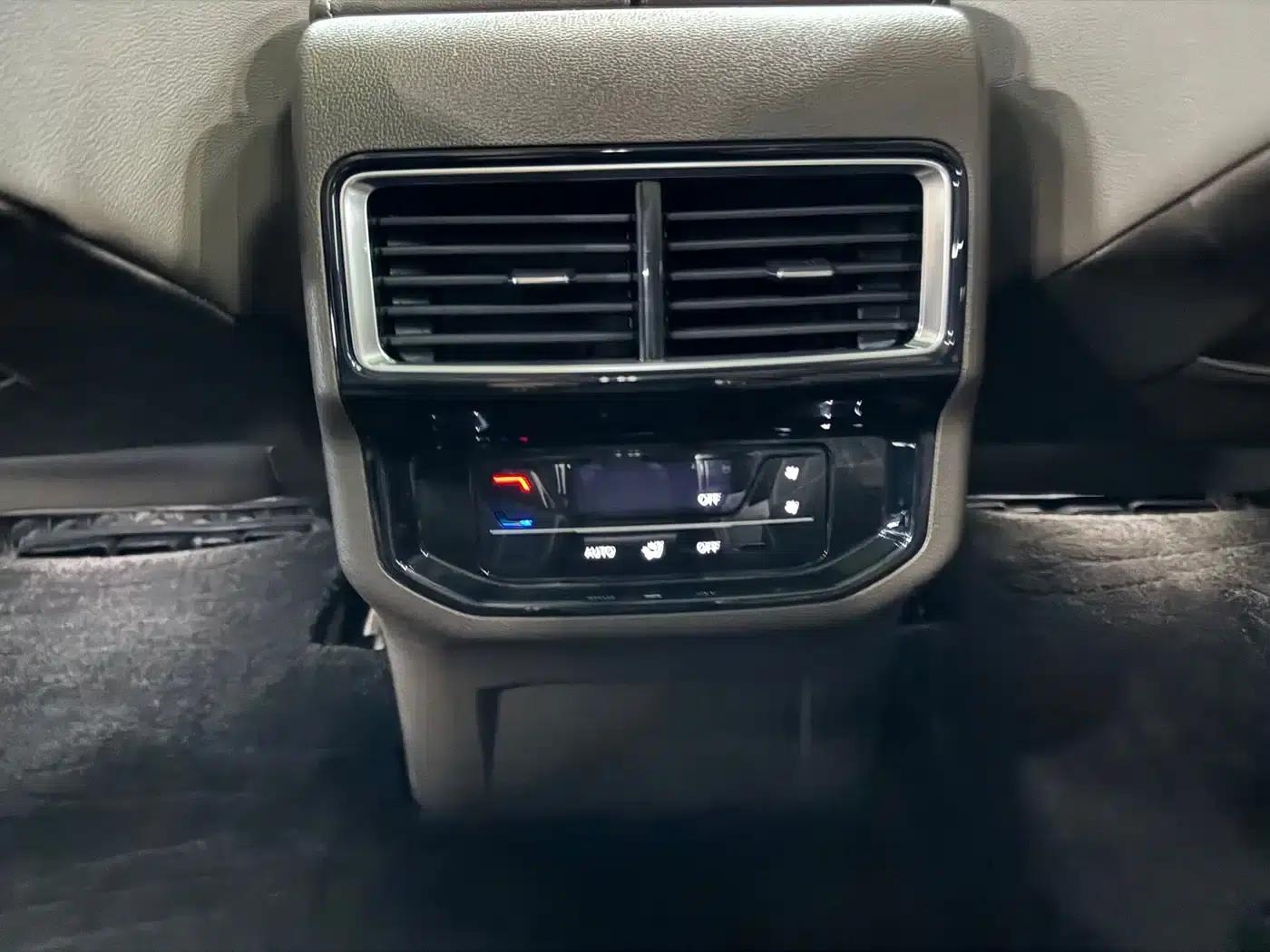 Viloran 2022 380TSI Premium Edition — миниатюра 13