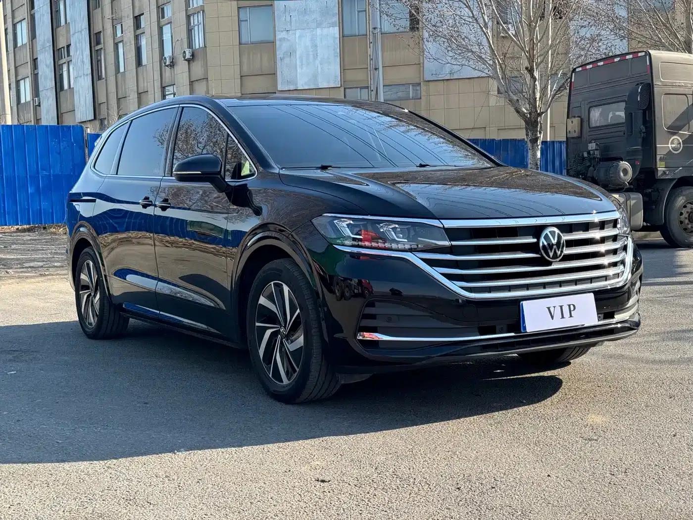 Viloran 2022 380TSI Premium Edition — миниатюра 3