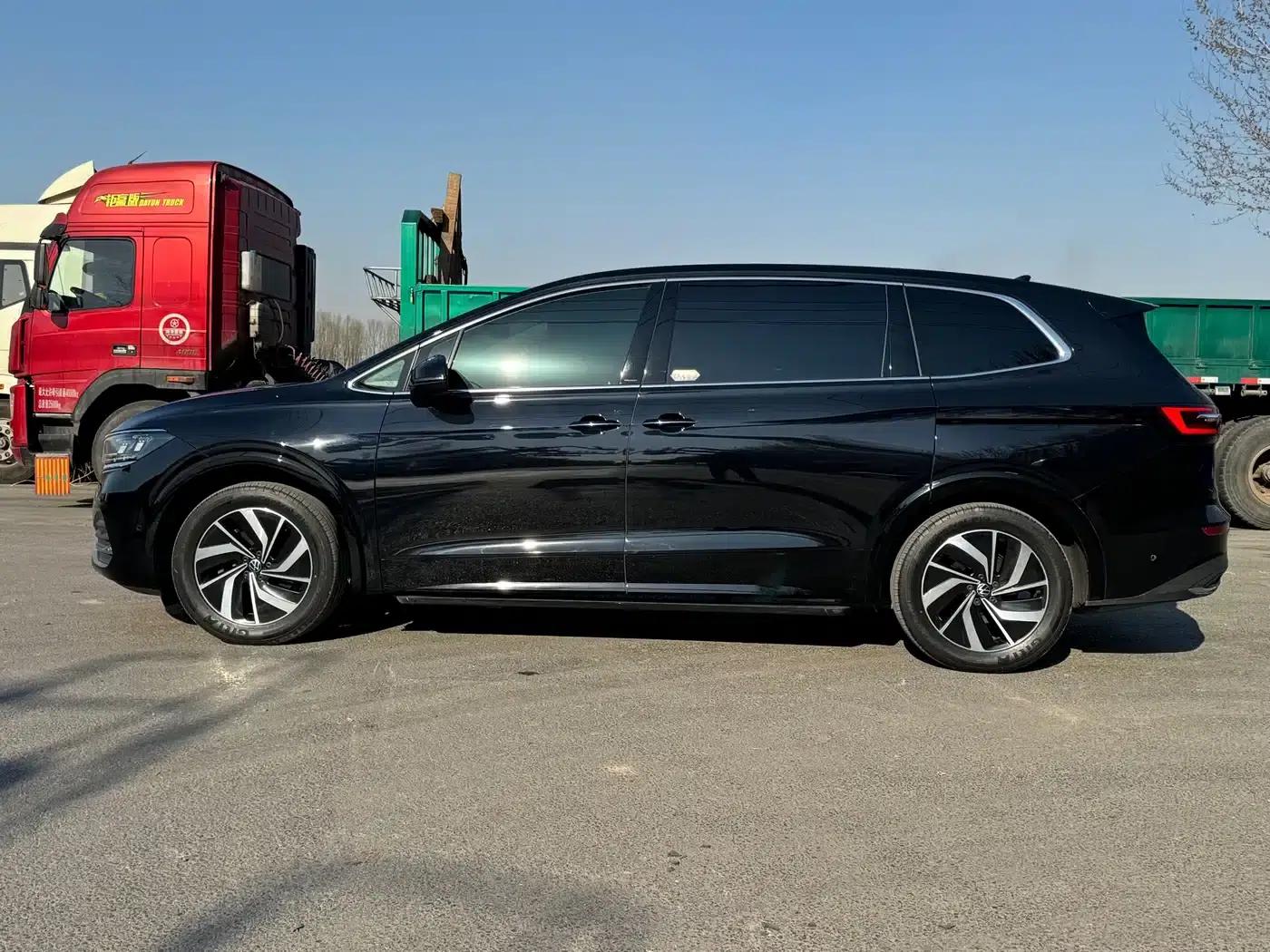 Viloran 2022 380TSI Premium Edition — миниатюра 4