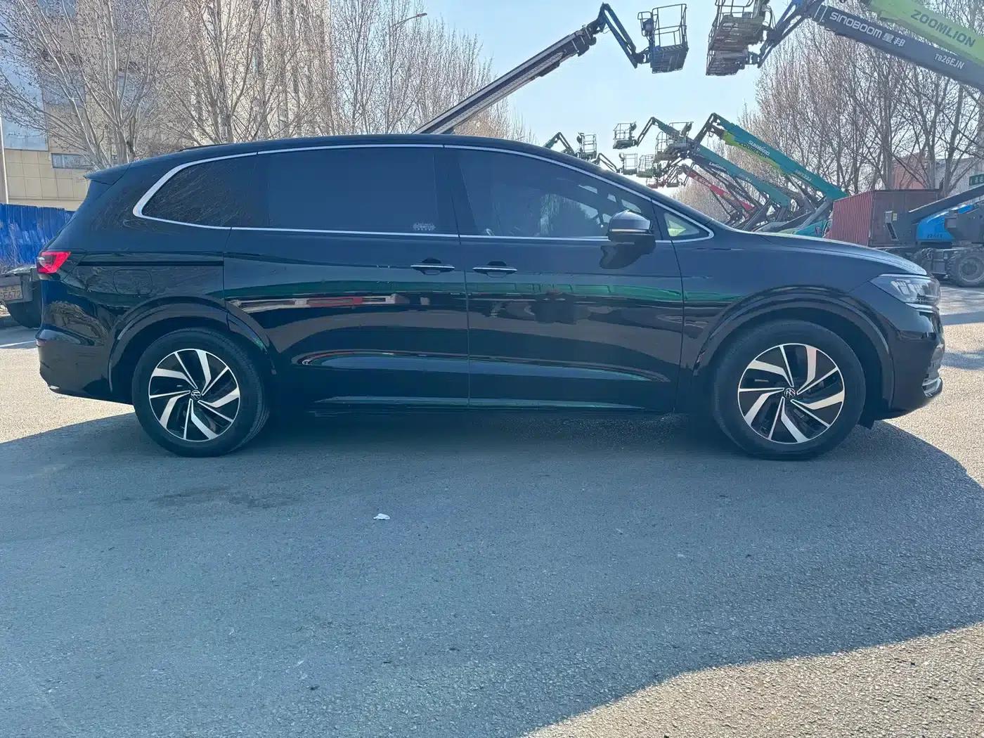 Viloran 2022 380TSI Premium Edition — миниатюра 5