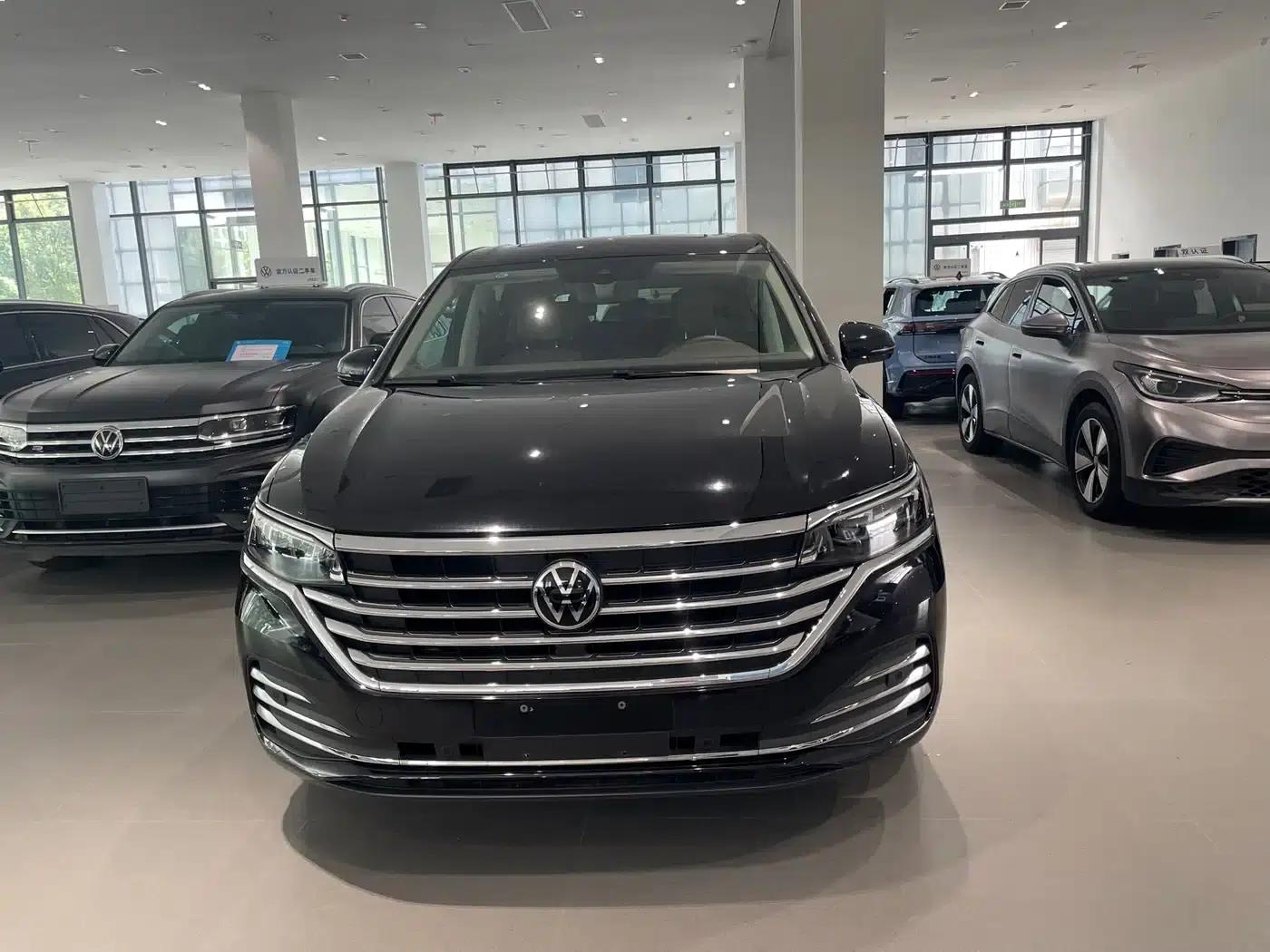 Viloran 2024 380TSI Premium Edition — миниатюра 2