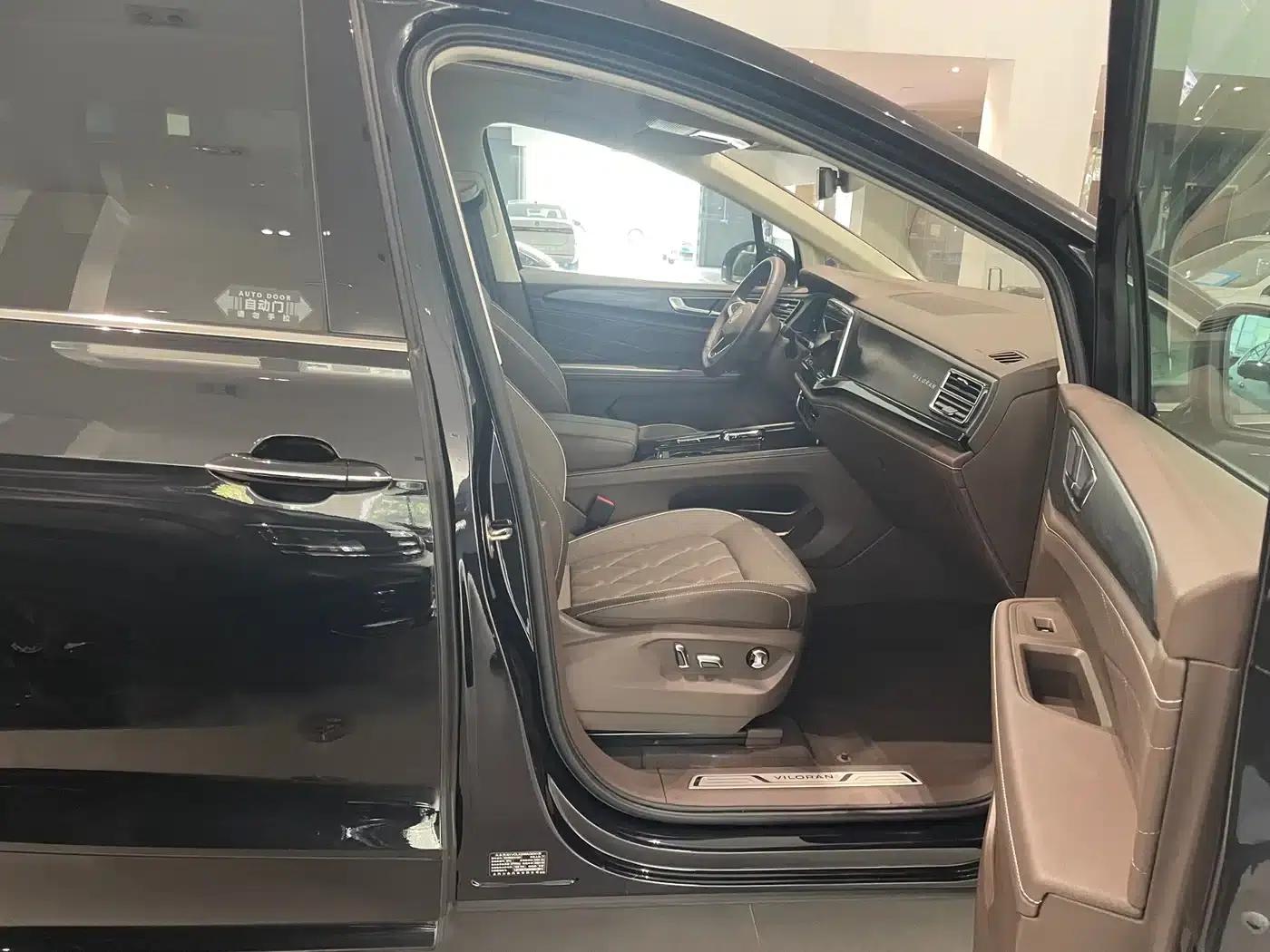Viloran 2024 380TSI Premium Edition — миниатюра 4