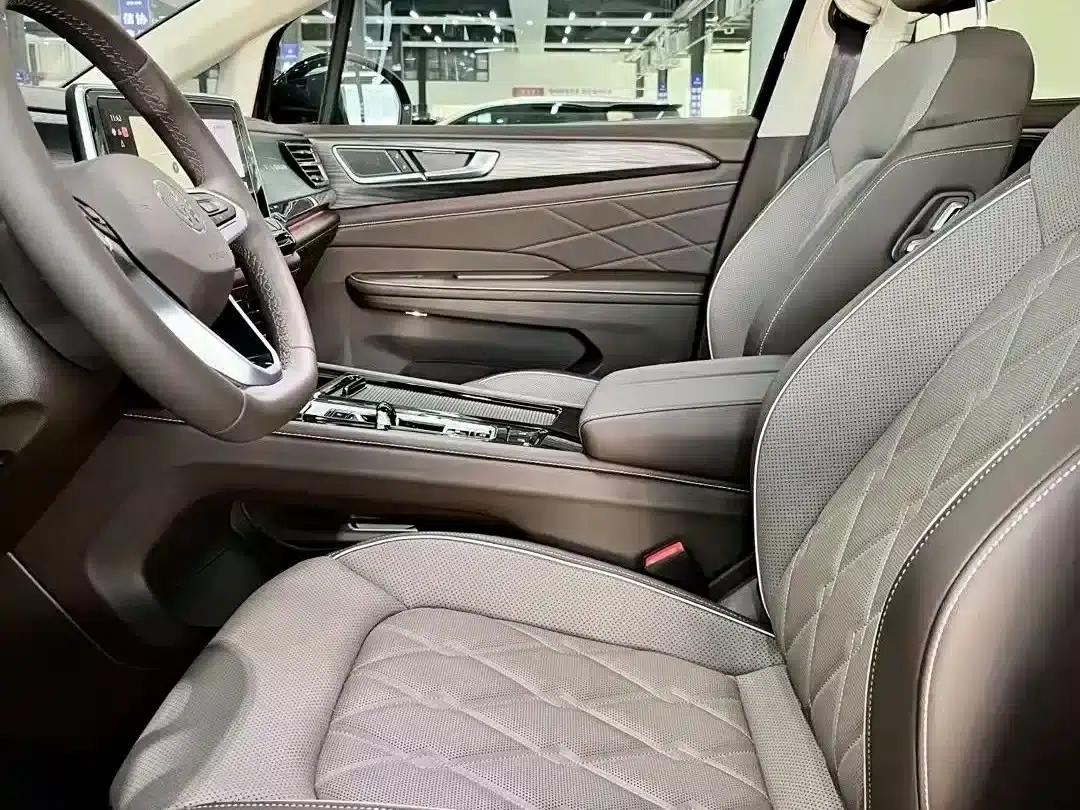 Viloran 2023 380TSI Premium Edition — миниатюра 4