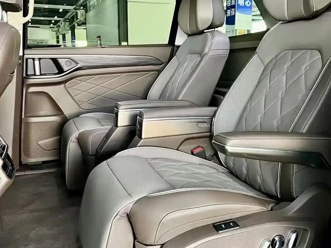 Viloran 2023 380TSI Premium Edition — миниатюра 6