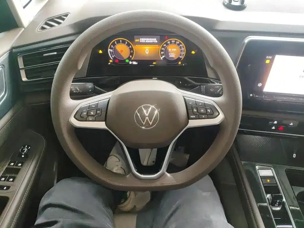 Viloran 2024 330TSI Business Edition — миниатюра 7