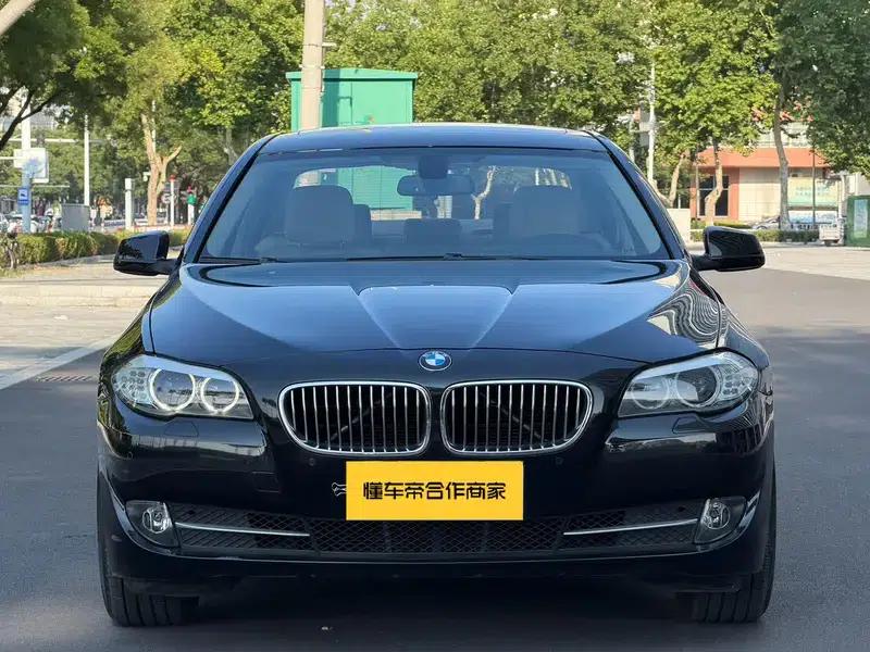 BMW 5 Series 2013 525Li Luxury — миниатюра 2