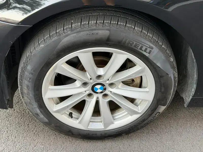 BMW 5 Series 2013 525Li Luxury — миниатюра 8