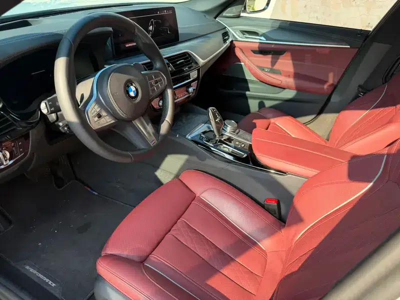 2023 BMW 5 Series 530Li Luxury M Sport Package — миниатюра 14