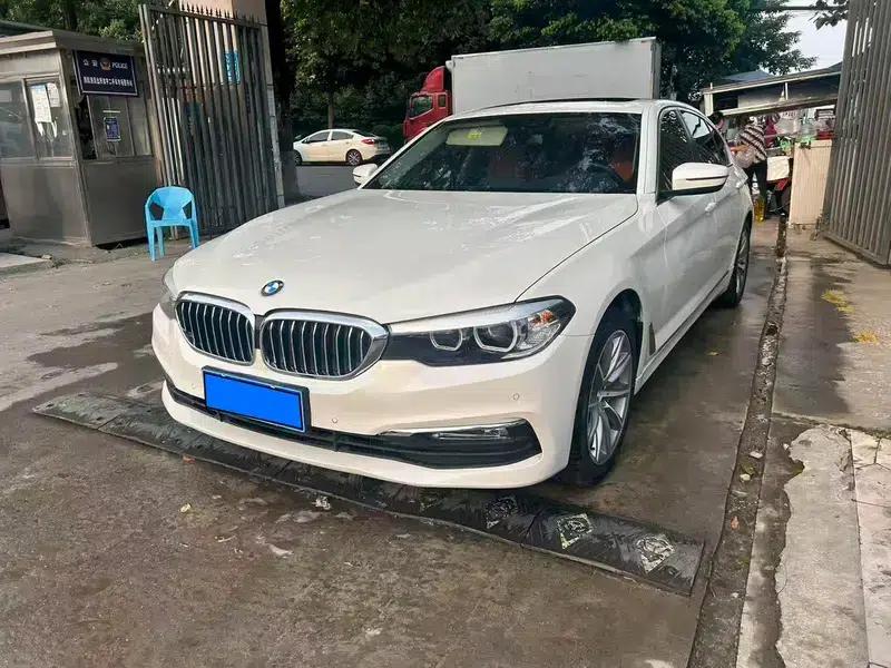 BMW 5 Series 2018 528Li Launch Special Edition — миниатюра 1