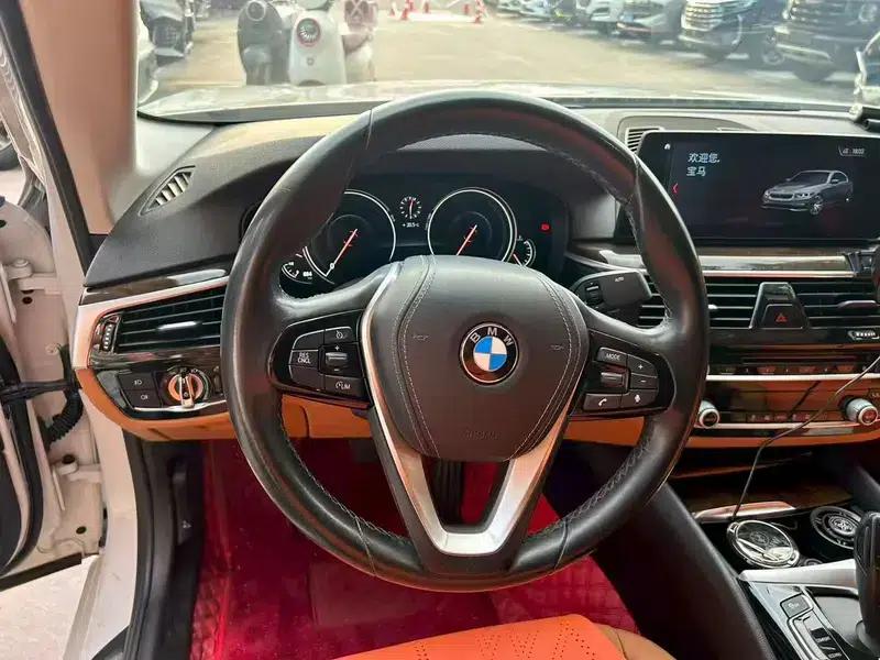BMW 5 Series 2018 528Li Launch Special Edition — миниатюра 11