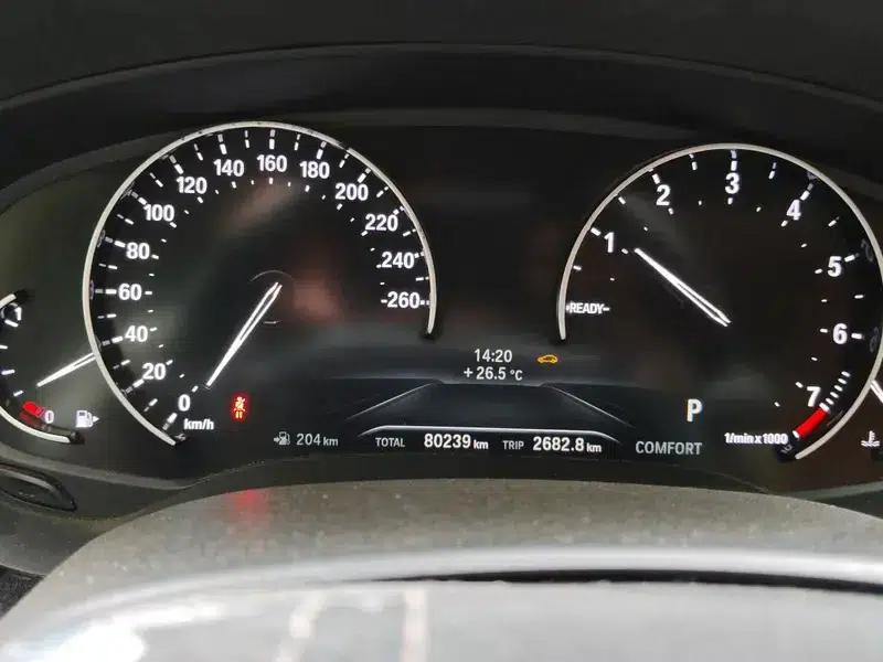 BMW 5 Series 2018 528Li Launch Special Edition — миниатюра 10