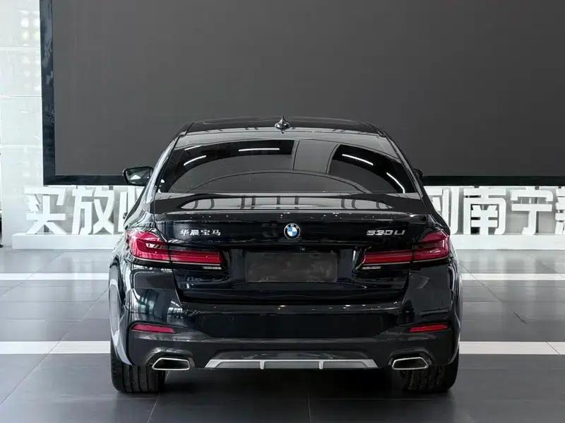 2023 BMW 5 Series 530Li Luxury M Sport Package — миниатюра 5