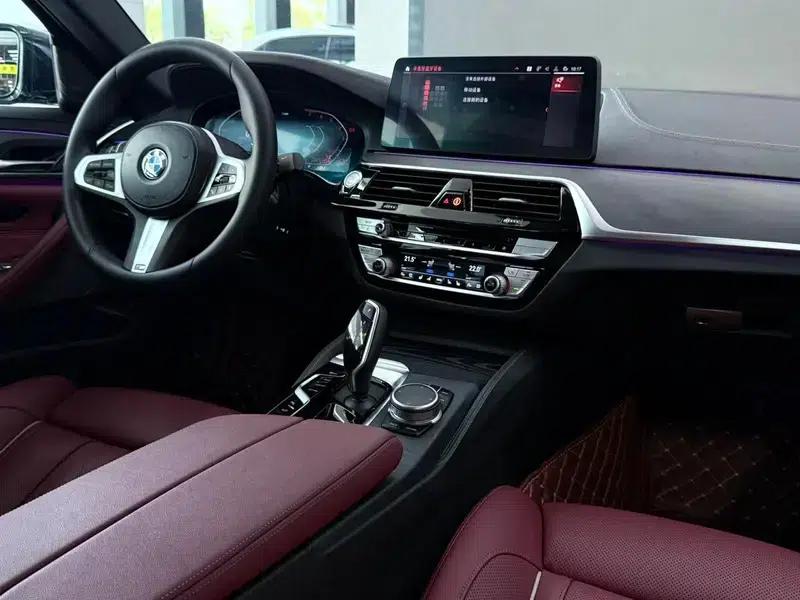 2023 BMW 5 Series 530Li Luxury M Sport Package — миниатюра 9