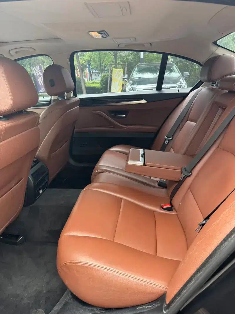 2014 BMW 5 Series 520Li Elegant Edition — миниатюра 18