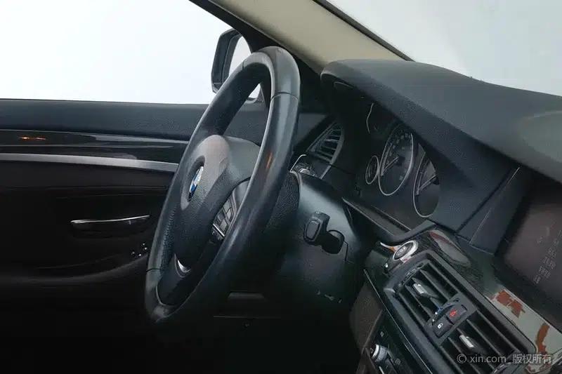 2014 BMW 5 Series 525Li Luxury Design Package — миниатюра 11