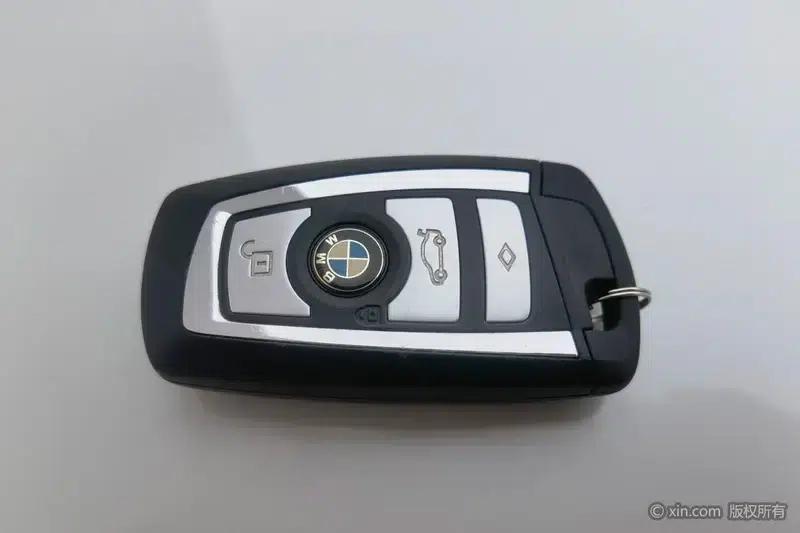 2014 BMW 5 Series 525Li Luxury Design Package — миниатюра 7