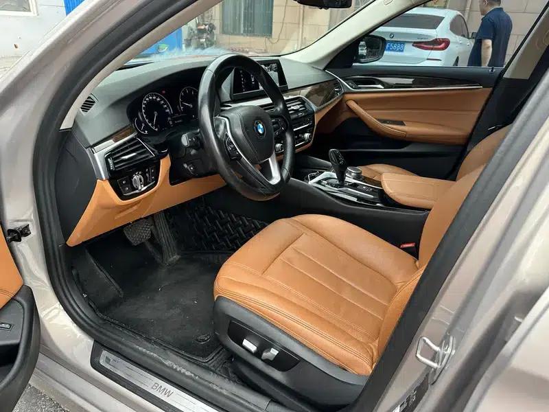 BMW 5 Series 2018 528Li Launch Special Edition — миниатюра 11