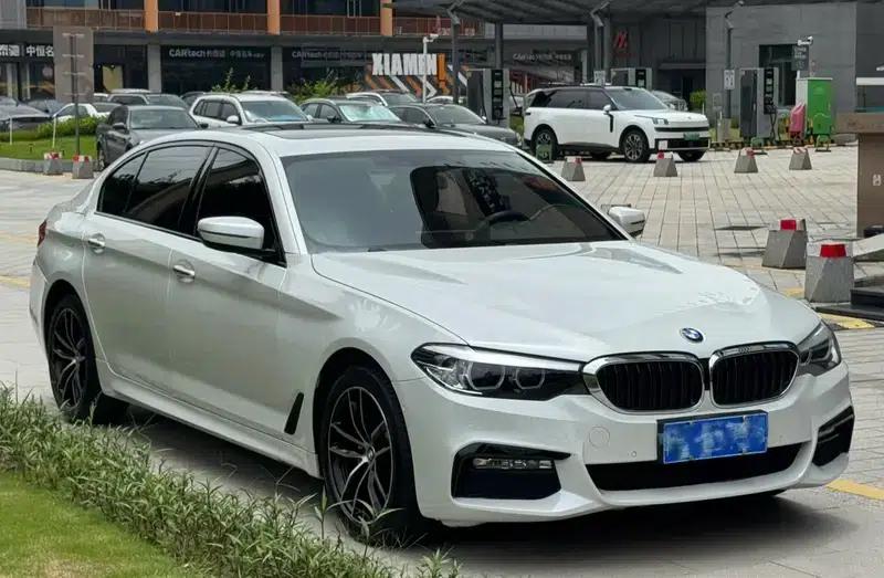 2018 BMW 5 Series 525Li M Sport Package — миниатюра 3