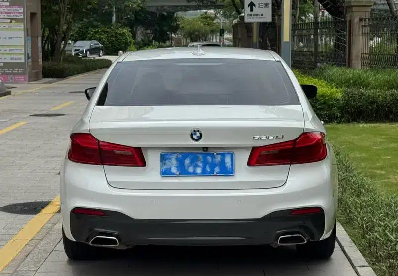 2018 BMW 5 Series 525Li M Sport Package — миниатюра 6