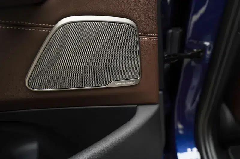 2022 BMW 5 Series Facelift 530Li Luxury M Sport Package — миниатюра 11