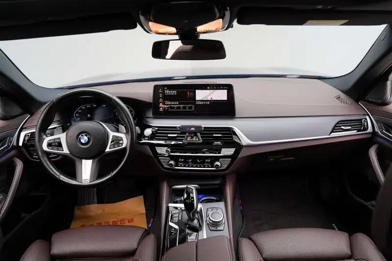 2022 BMW 5 Series Facelift 530Li Luxury M Sport Package — миниатюра 12