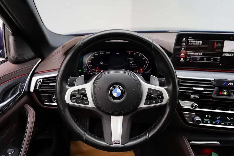 2022 BMW 5 Series Facelift 530Li Luxury M Sport Package — миниатюра 13