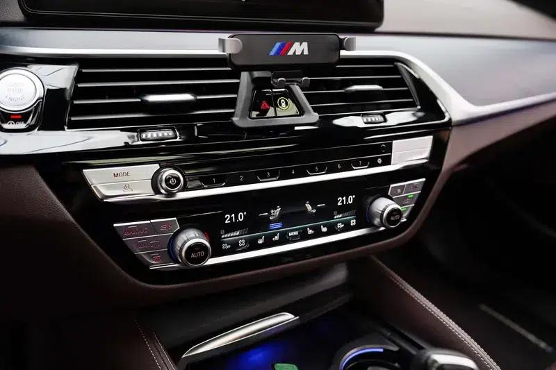 2022 BMW 5 Series Facelift 530Li Luxury M Sport Package — миниатюра 7
