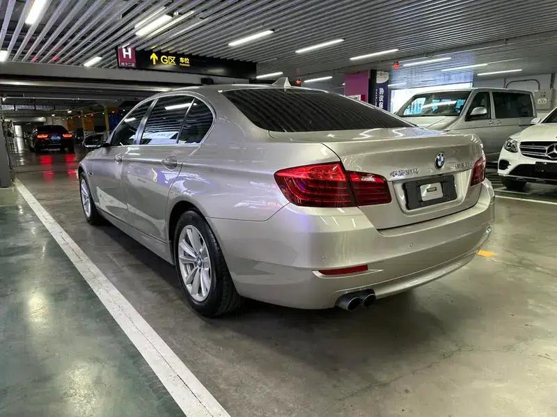 BMW 5 Series 2017 520Li Elegant Edition — миниатюра 4