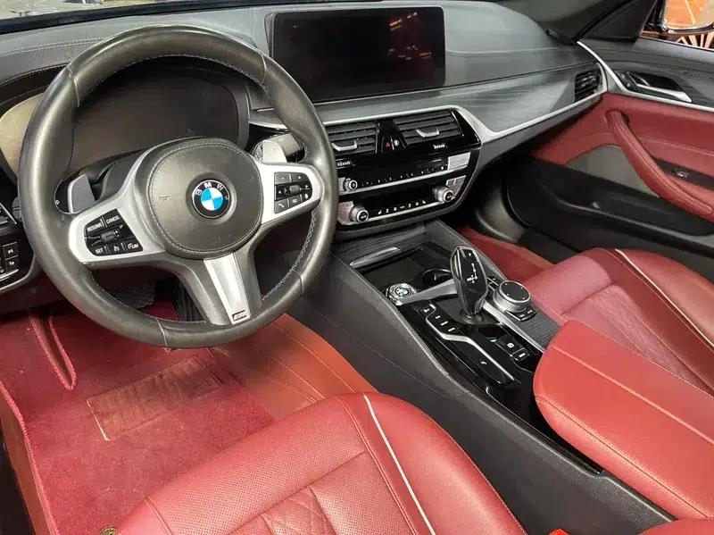 2021 BMW 5 Series Facelift 530Li Leading Edition M Sport Package — миниатюра 13
