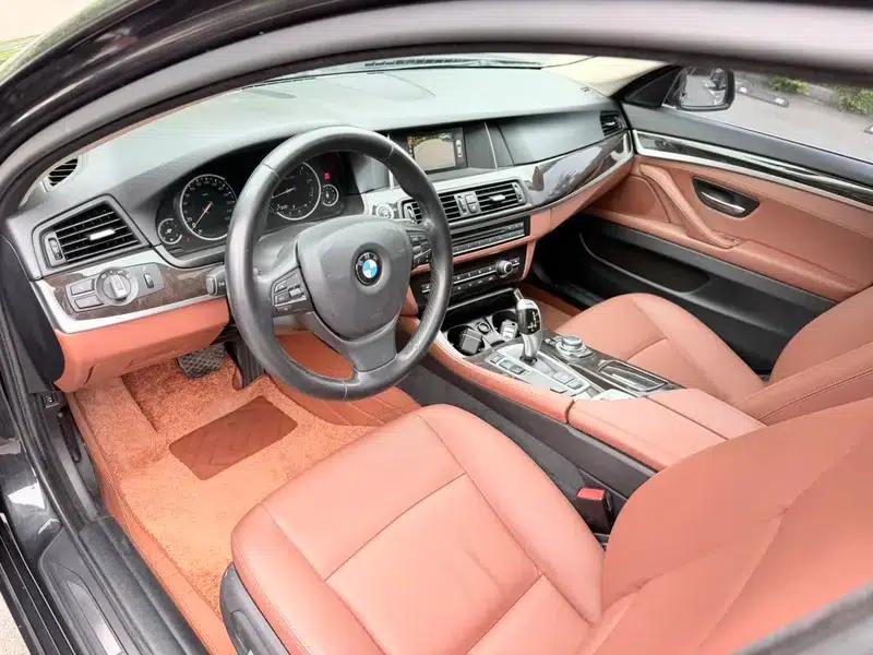 2017 BMW 5 Series 525Li Luxury Design Package — миниатюра 12