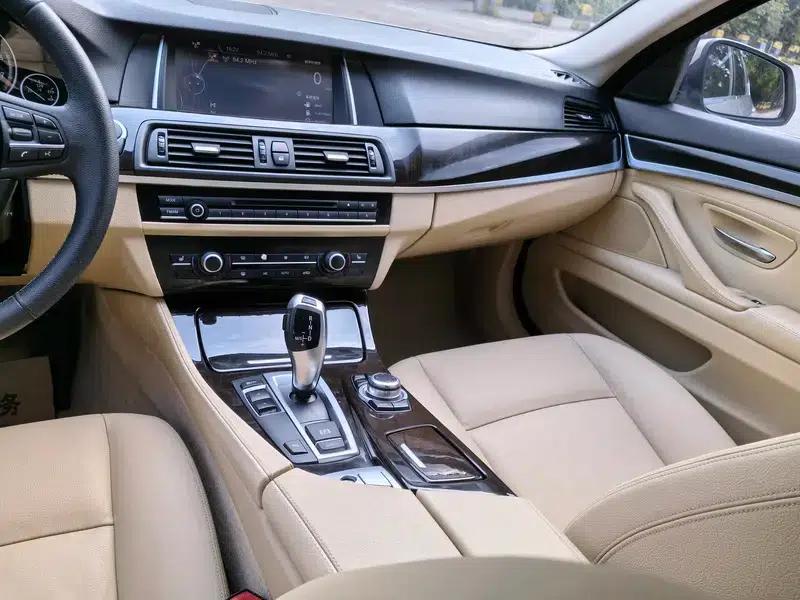 2014 BMW 5 Series 525Li Leading Edition — миниатюра 12