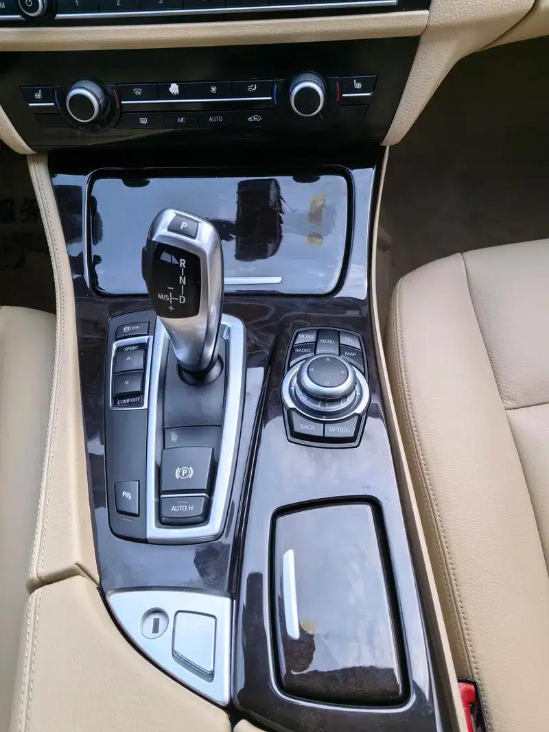 2014 BMW 5 Series 525Li Leading Edition — миниатюра 13