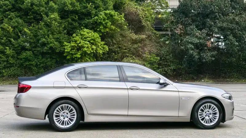 2014 BMW 5 Series 525Li Leading Edition — миниатюра 8