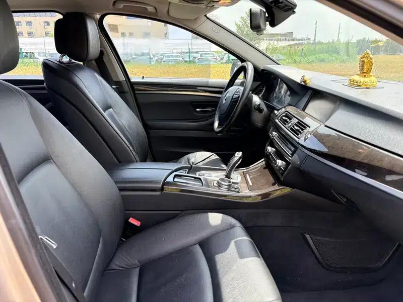BMW 5 Series 2013 525Li Leading Edition — миниатюра 8