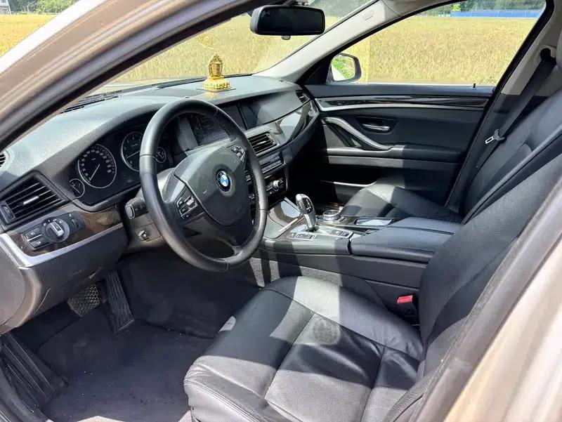 BMW 5 Series 2013 525Li Leading Edition — миниатюра 10