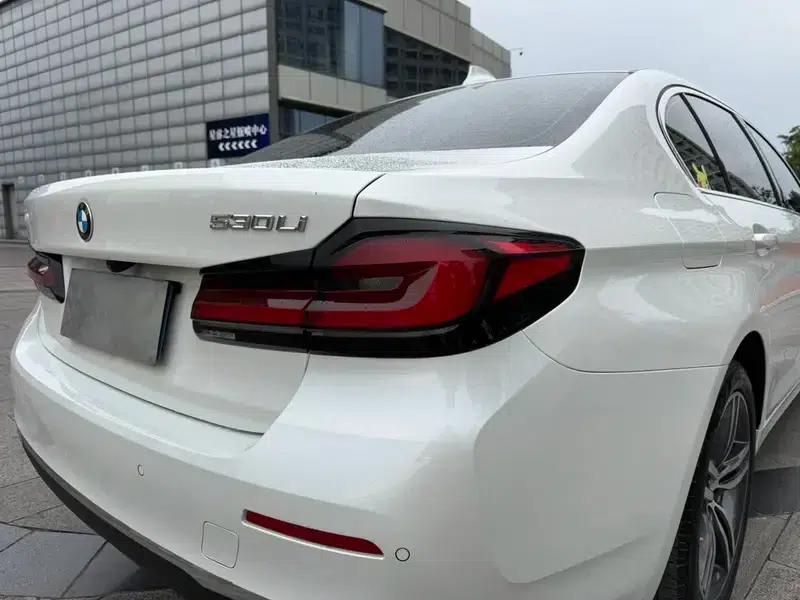 2023 BMW 5 Series 530Li Leading Luxury Package — миниатюра 9