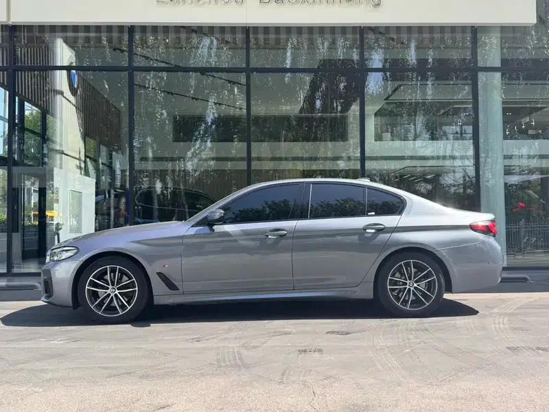 BMW 5 Series (Imported) 2021 525i M Sport Package — миниатюра 3