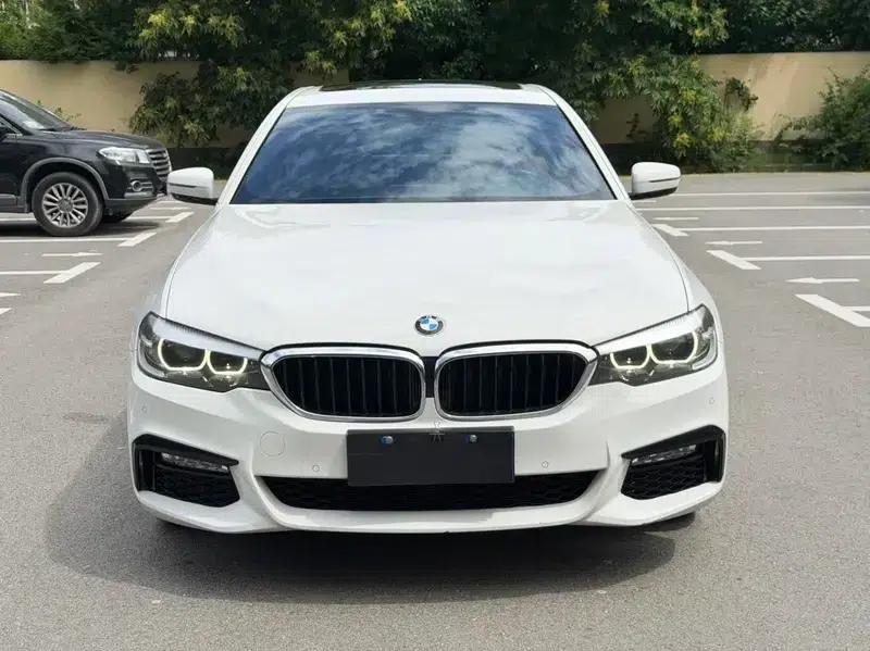 2018 BMW 5 Series (Imported) 525i M Sport Package — миниатюра 2