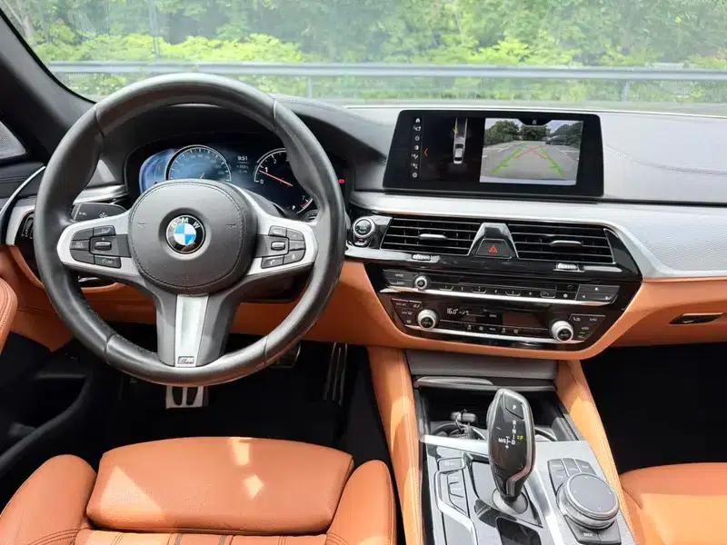 2018 BMW 5 Series (Imported) 525i M Sport Package — миниатюра 14