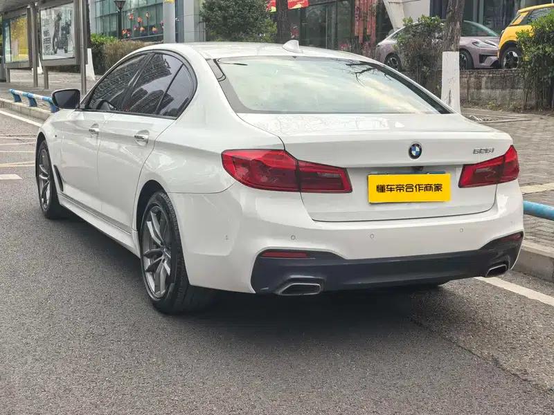 2018 BMW 5 Series (Imported) 525i M Sport Package — миниатюра 4