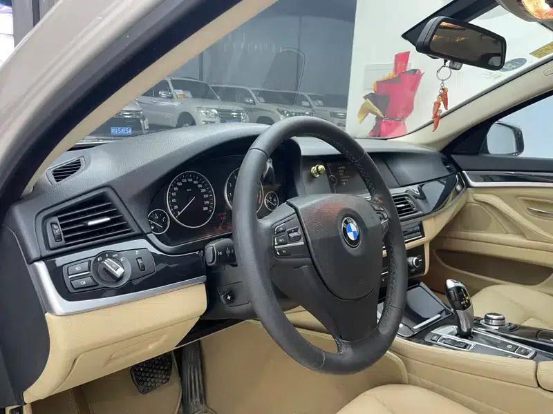 BMW 5 Series (Imported) 2013 520i Elegant Model — миниатюра 18
