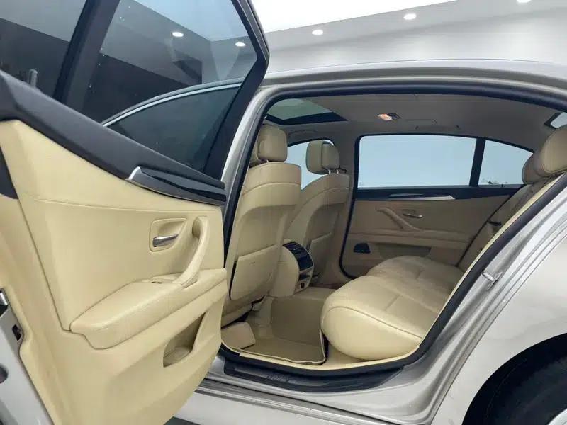 BMW 5 Series (Imported) 2013 520i Elegant Model — миниатюра 24
