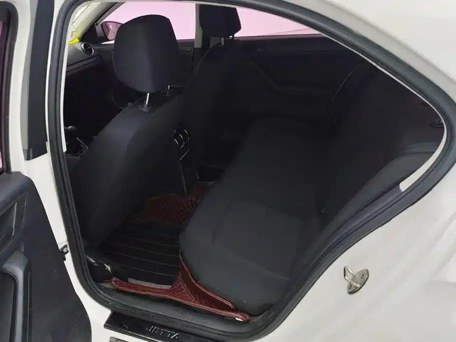 Jetta 2017 1.4L Manual Fashion Edition — миниатюра 11