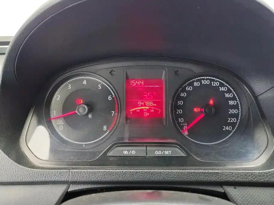 Jetta 2017 1.4L Manual Fashion Edition — миниатюра 14
