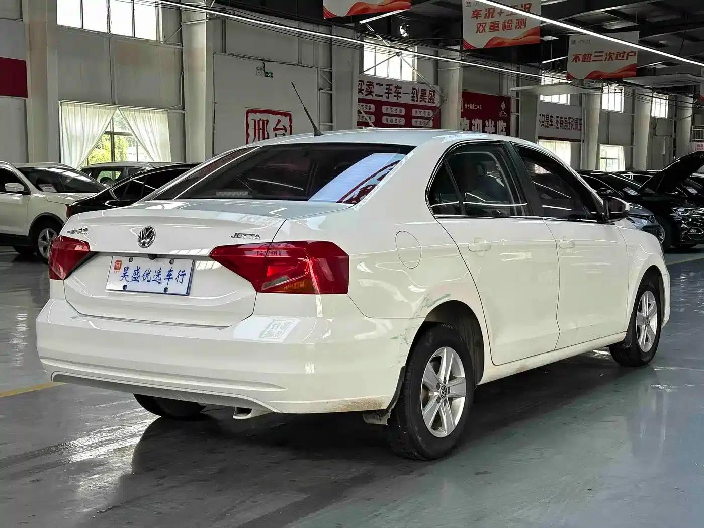 Jetta 2017 1.4L Manual Fashion Edition — миниатюра 5