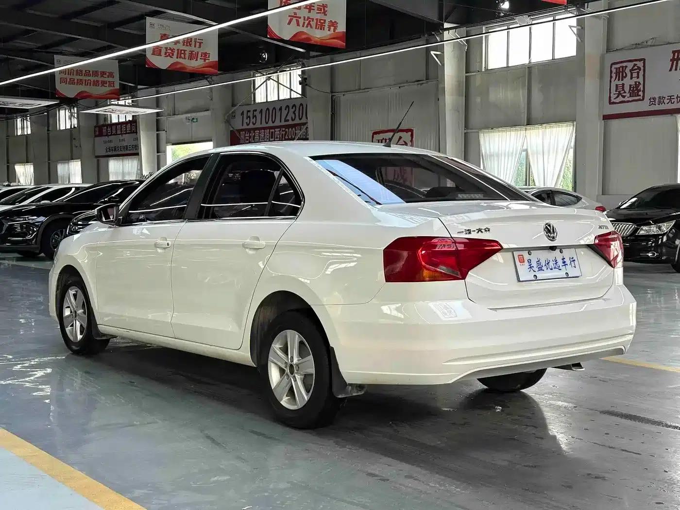 Jetta 2017 1.4L Manual Fashion Edition — миниатюра 7