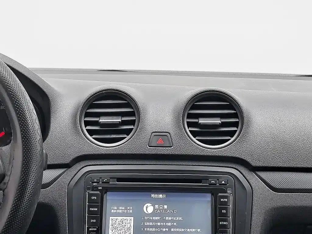 Jetta 2013 1.4L Manual Fashion Edition — миниатюра 12