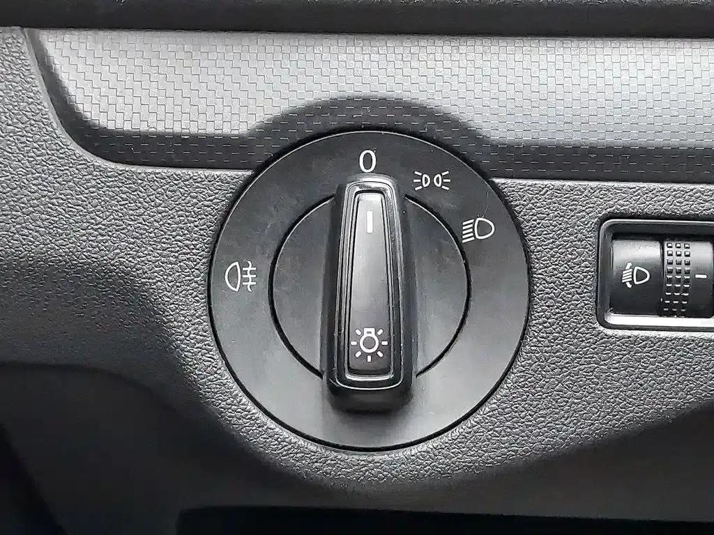 Jetta 2013 1.4L Manual Fashion Edition — миниатюра 21