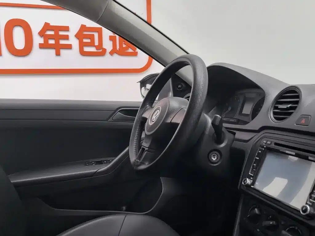 Jetta 2013 1.4L Manual Fashion Edition — миниатюра 22